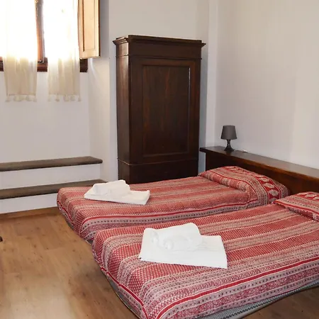 Apartment Unyca - Ridolfi Florenz